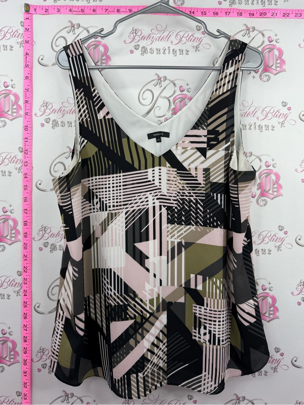 RW&CO. Tank top Geometric V-Neck Sleeveless Tank in Olive, Blush & Black
